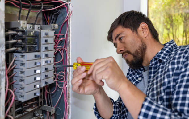 Best Commercial Electrician Services  in North Fort Myers, FL